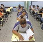 Não concluiu o ensino médio? Saiba como se inscrever no Encceja 2024