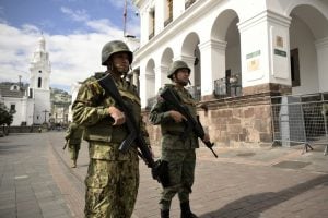 Em meio ao caos na segurança, presidente diz que Equador vive sob 'estado de guerra'