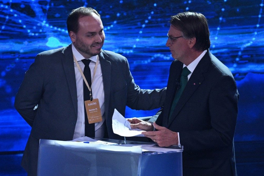 ‘O clã Bolsonaro na mira da Justiça’: jornais europeus repercutem investigação sobre ‘Abin paralela’
