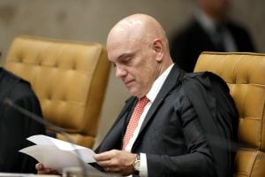 Moraes vota pela condenação de mais 12 réus por atos golpistas em Brasília