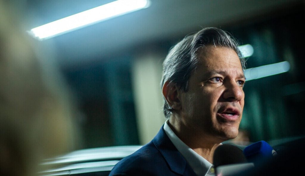 Lula dá aval e regulamentação da reforma tributária será enviada à Câmara na quarta, diz Haddad