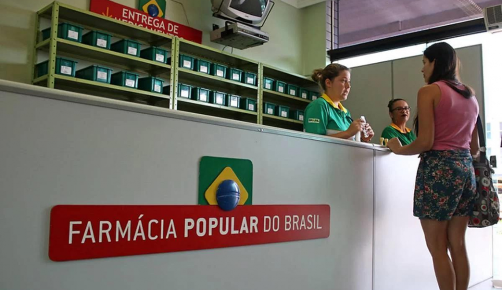 Farmácia Popular começa a distribuir absorventes gratuitos