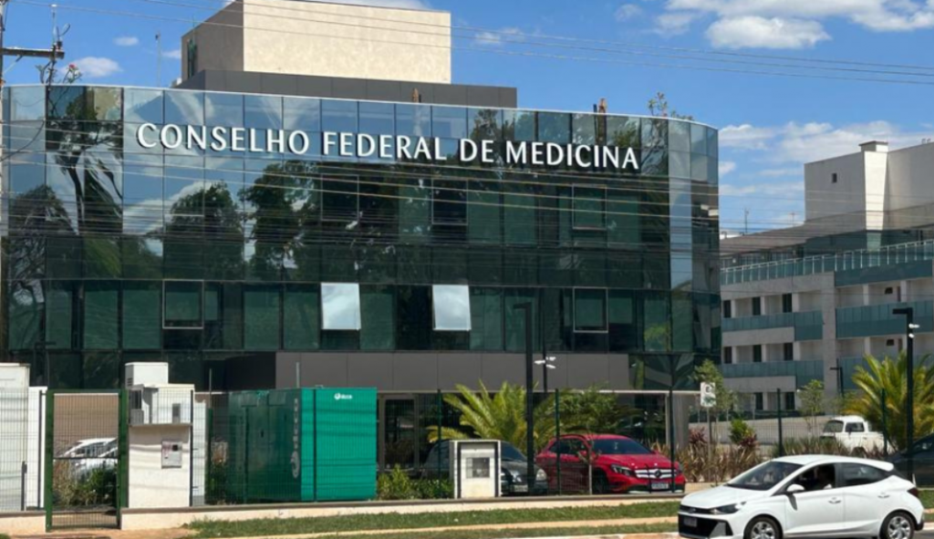 Justiça suspende norma do CFM que dificultava acesso ao aborto legal