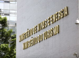 Governo troca número 2 do Ministério de Minas e Energia