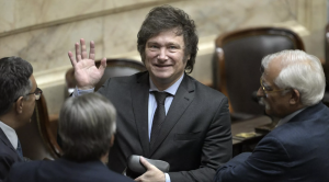 Câmara dos Deputados da Argentina aprova poderes delegados para Milei