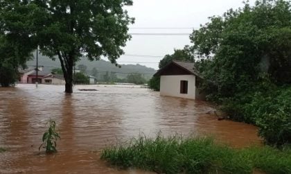 Frente fria derruba temperaturas no Rio Grande do Sul