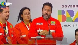 Expansão de Abreu e Lima é um sonho que a Lava Jato tentou destruir, diz coordenador da FUP em ato com Lula