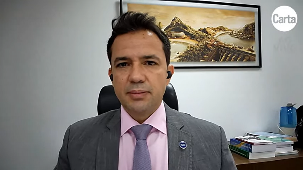 ‘Queremos seguir a tendência. O mundo inteiro está fazendo política industrial’, diz secretário do governo