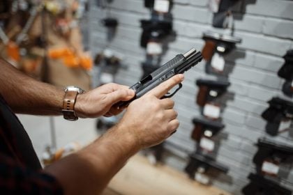 MP defende suspender a tramitação de projeto que autoriza estados a legislarem sobre armamento