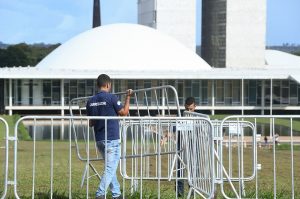 Congresso retira grades um ano depois do 8 de Janeiro