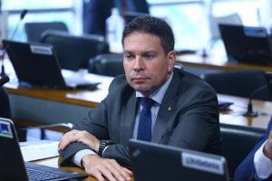 Trama golpista: relator do caso Ramagem recomenda sustar toda ação penal