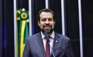 ‘Vamos dar tempo ao tempo’, diz Boulos sobre ter Marta Suplicy como vice