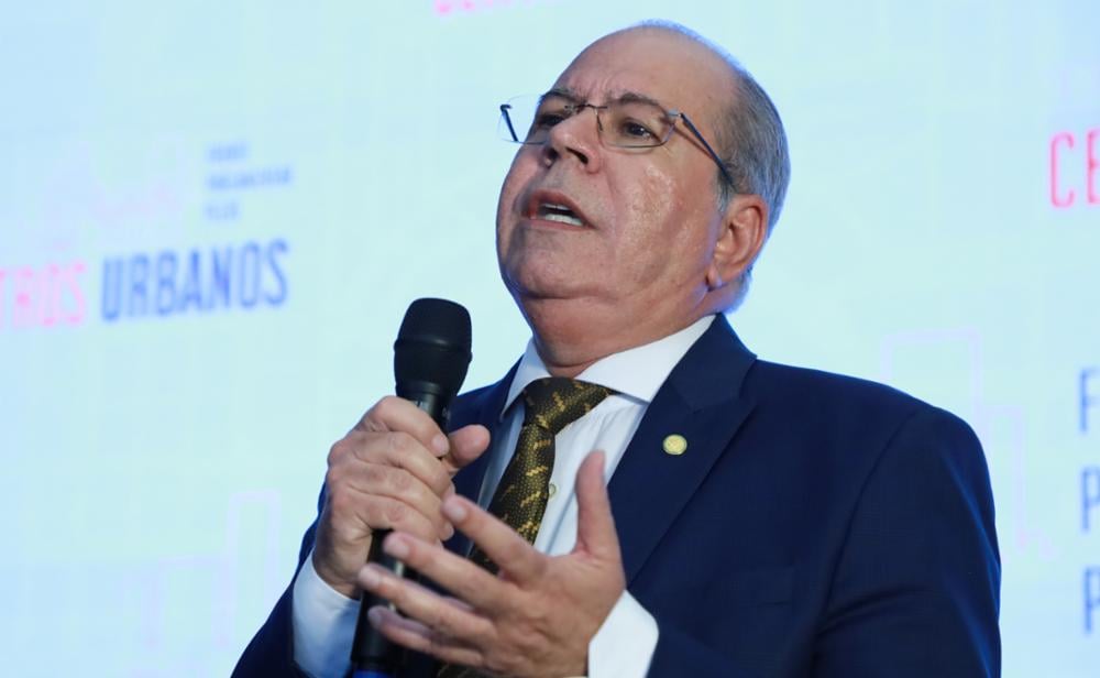 Lula exonera o número 2 do Ministério das Cidades