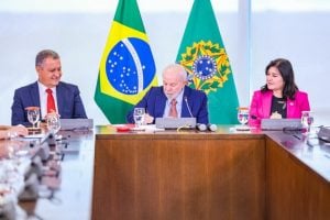 Lula sanciona orçamento com maior verba para política LGBTQIA+ da história
