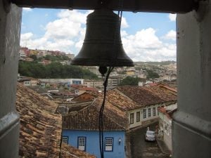 Filme mostra que toques dos sinos das igrejas tiveram uma forte influência afro