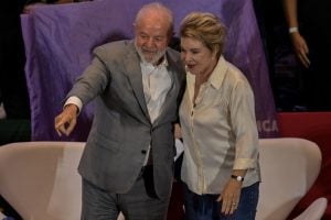 Lula cobra direção do PT e exalta a volta de Marta: 'Quero salvar este partido'