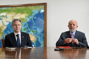 Blinken afirma a Lula que EUA discordam de declarações sobre ‘genocídio’ em Gaza