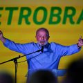 Lula critica Bolsonaro e privatizações em ato de anúncio de R$ 250 milhões da Petrobras para a cultura
