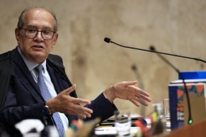 Gilmar vota por reforçar o alcance do ‘foro privilegiado’