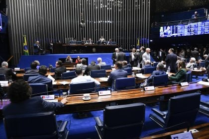 Confira como votou cada senador no projeto contra a saída temporária de presos