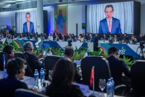 Pobreza e desigualdade têm de ser enfrentadas como desafios globais, diz Haddad no G20