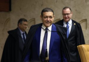 Kassio dá mais 45 dias para negociação sobre poder de voto do governo na Eletrobras
