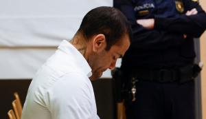 Justiça espanhola convoca Daniel Alves para tribunal nesta quinta-feira