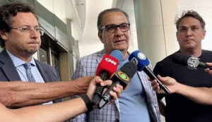 Quando a imprensa segue a sustentar a falácia de um 'porta-voz' dos evangélicos