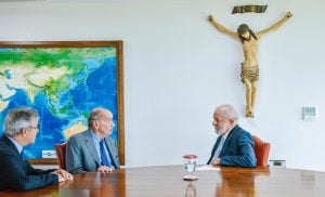 Lula indica Aloysio Nunes para representar a Apex em Bruxelas