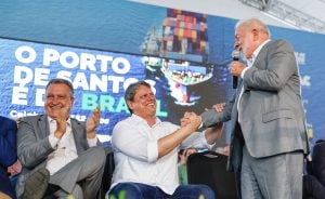 'Deixa o Tarcísio fazer o L à vontade', diz Márcio França após acordo sobre o túnel Santos-Guarujá
