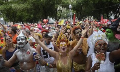 Carnaval terá onda de calor e chuva; confira a previsão do tempo