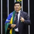 Fux autoriza inquérito para investigar deputado bolsonarista que chamou Lula de ‘ladrão’