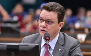 PT escolhe Odair Cunha como novo líder da bancada na Câmara