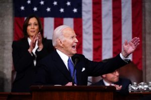 Biden ataca duramente Trump e seu 'rancor'  em discurso sobre estado da União