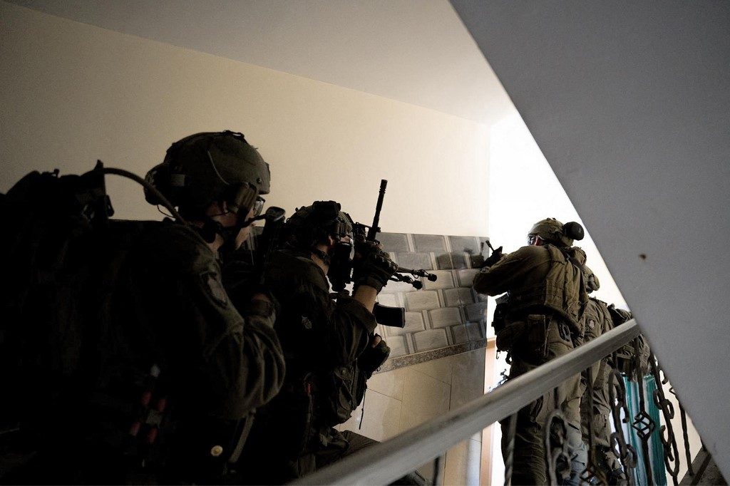 Al Jazeera denuncia Exército israelense por deter e espancar um jornalista