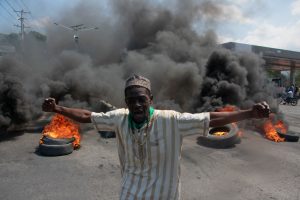Violência volta a tomar conta da capital do Haiti