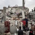 Israel ‘ignora’ cessar-fogo aprovado na ONU e bombardeios seguem em Gaza