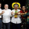 No Pará, Macron condecora Raoni e Lula defende ‘compartilhar com o mundo’ exploração da biodiversidade
