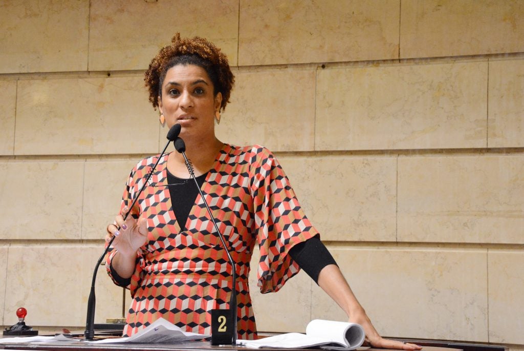 ‘Um passo mais perto das respostas que tanto almejamos’, diz Instituto Marielle após prisão de supostos mandantes