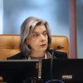Cármen Lúcia nega pedido para anular investigação sobre as joias sauditas dadas a Bolsonaro