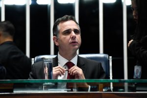 Senado aprova a PEC de Pacheco para criminalizar a posse de qualquer quantidade de droga