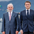 Lula e Macron lançam submarino no Rio: ‘Rejeitamos o mundo que seja prisioneiro dos conflitos de duas potências’
