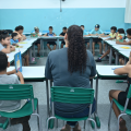 Abandono escolar atinge recorde histórico entre crianças e adolescentes do Ensino Fundamental, mostra IBGE