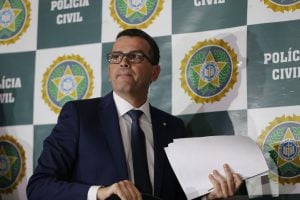 Braga Netto contrariou recomendação da Polícia e bancou indicação de Rivaldo Barbosa para chefia da corporação, diz TV