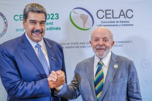 Maduro garante a Lula que Venezuela vai realizar eleições