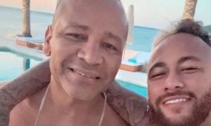 Pai de Neymar diz que não pagará fiança para Daniel Alves deixar a prisão