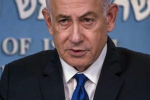 ‘Acontece’, diz Netanyahu sobre bombardeio israelense que matou trabalhadores de ONG em Gaza