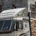 Israel permitirá entrega ‘temporária’ de ajuda por passagem no norte de Gaza