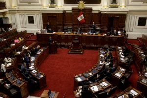 Congresso do Peru dá voto de confiança a gabinete de Boluarte