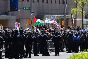 Mais de 130 detidos em Nova York após manifestação estudantil pró-palestina